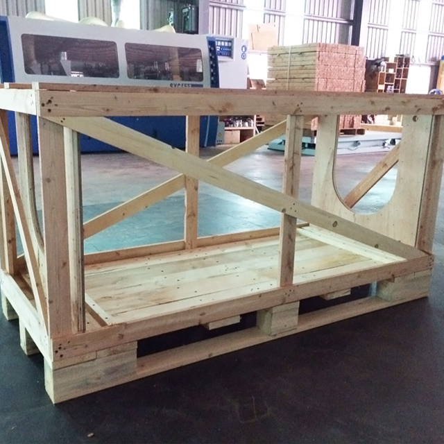 熏蒸木箱,上海木箱,木包裝箱,上海鋼邊箱,上海出口包裝箱,上海圍板箱